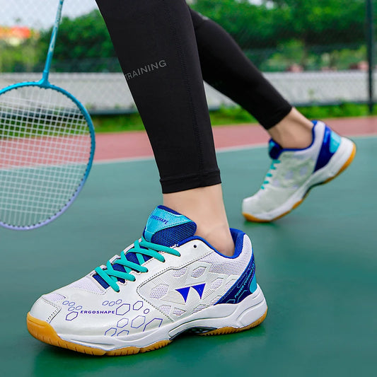 Breathable lightweight shock-proof sports shoes